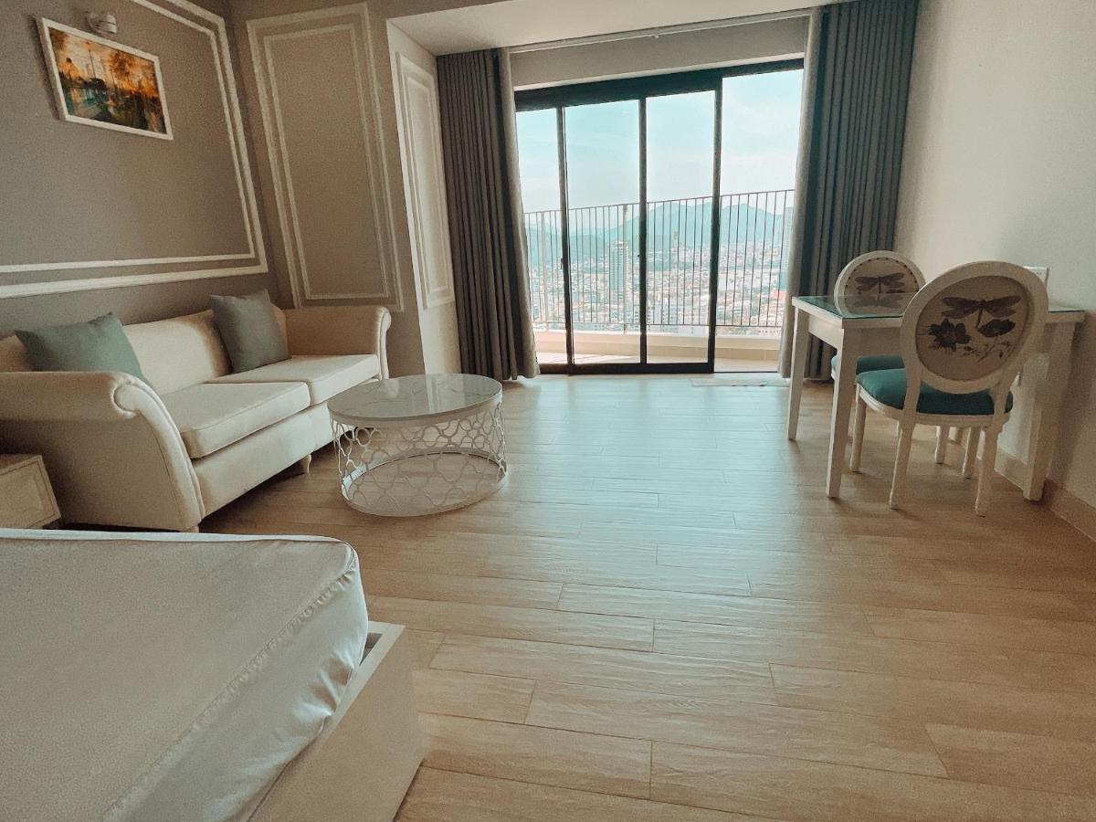 Appartamento Gold Coast Nha Trang By Holi Esterno foto